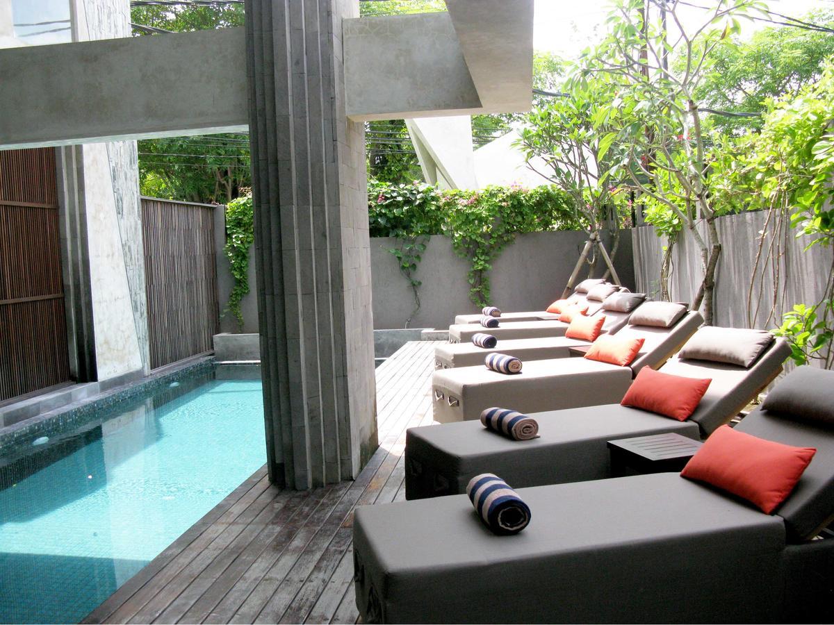 Anshel Hotel Seminyak Exterior foto