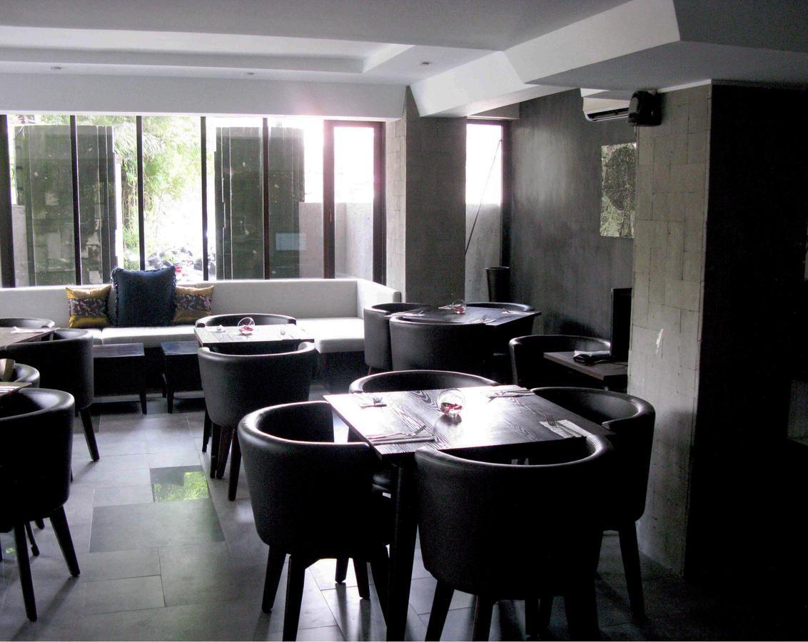 Anshel Hotel Seminyak Exterior foto
